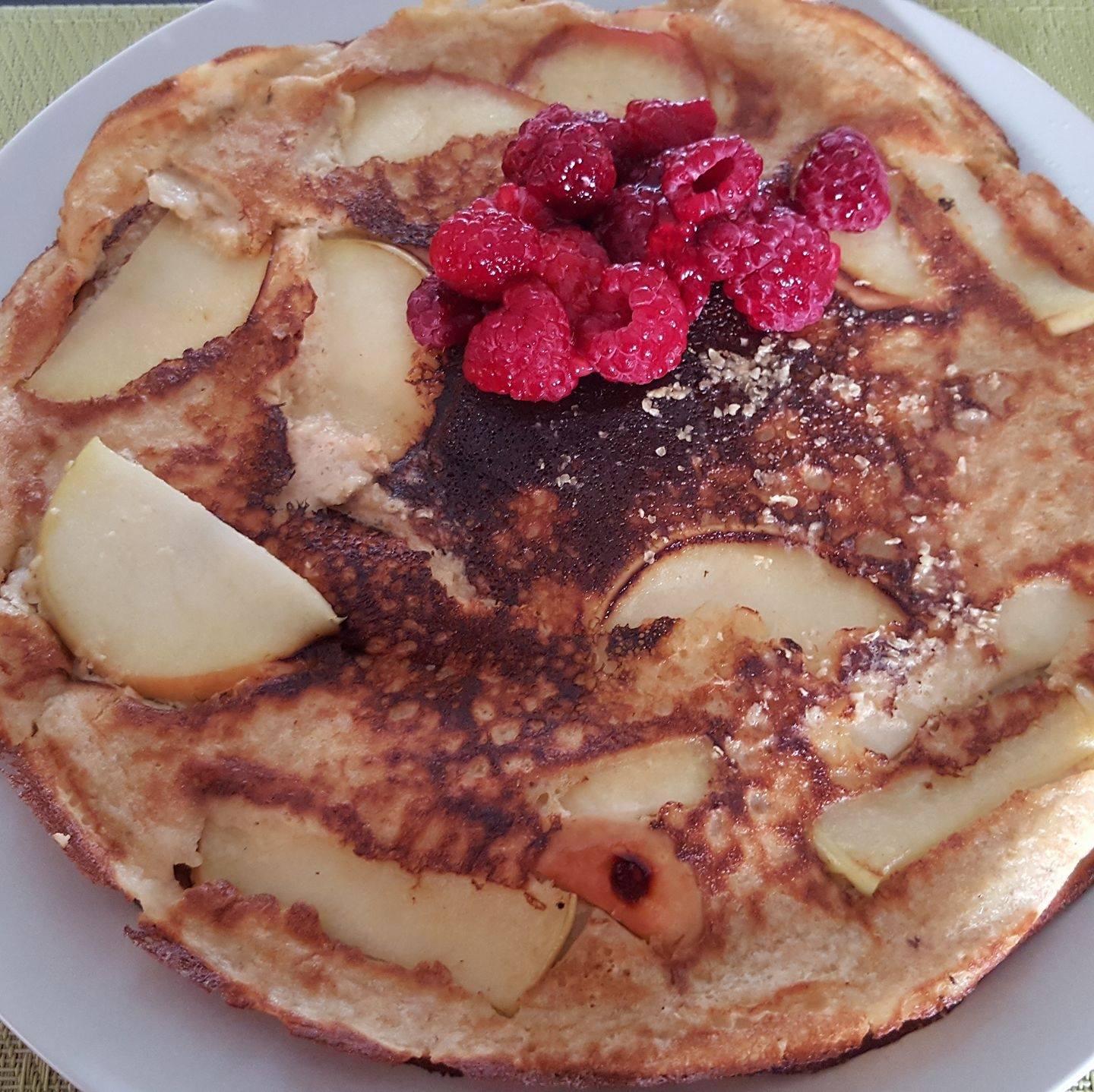 Havermoutpannekoek met appel